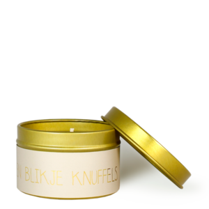 EEN BLIKJE KNUFFELS