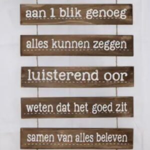 Tekstbord 7 latjes | Vriendinnen (78x42cm)